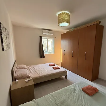 Apartman Calypso 3 Large Stylish In Paceville With Mercury Tower View Ideal For Groups *
